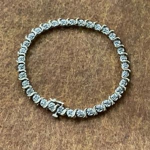 Vintage 7" Tennis Bracelet Set in Gold Metal With Safety Clasp